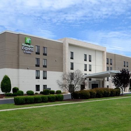Holiday Inn Express & Suites Raleigh Durham Airport At Rtp By Ihg Ngoại thất bức ảnh